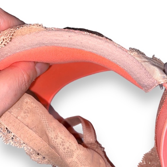 Victoria Secret Dream Angels Push-Up Bra 32C - Picture 10 of 10